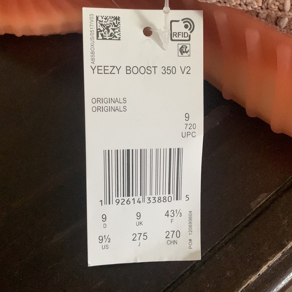 Adidas Yeezy Boost 350 V2 “Clay” Size: 9.5 men’s